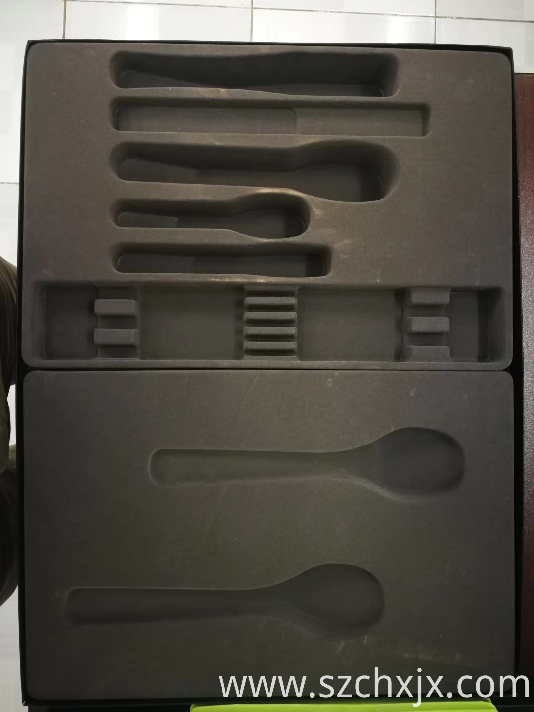 Molding and Samples Molding and Samples